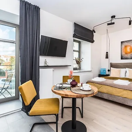 Modern Studio With A Balcony By Rent Like Appartamento