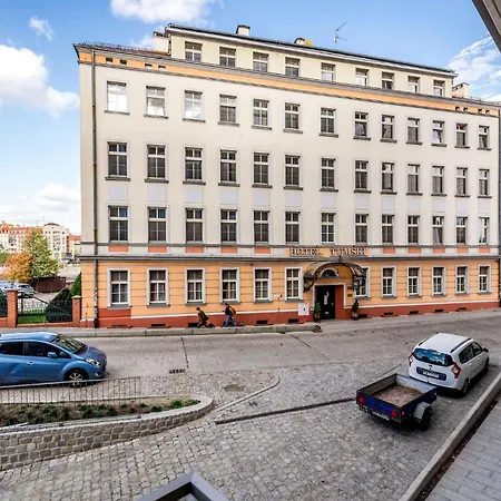 Modern Studio With A Balcony By Rent Like Breslavia